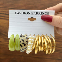 Trendy Exquisite Pearl Metal Earrings