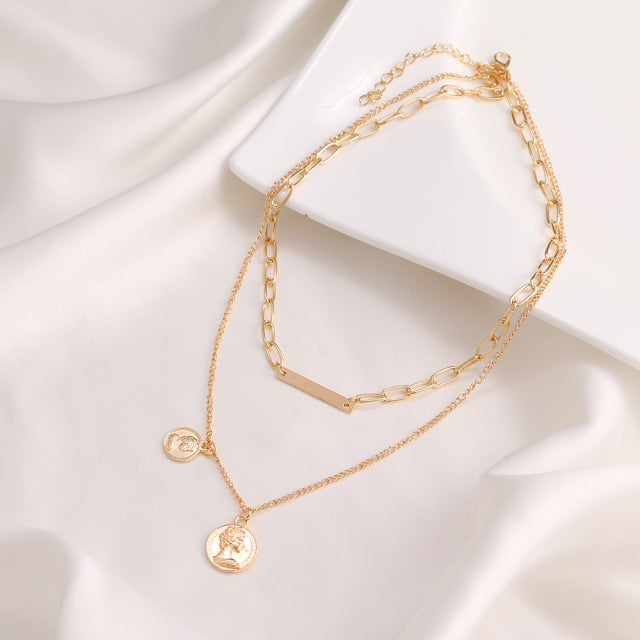 Portrait Pearl Round Coin Pendants