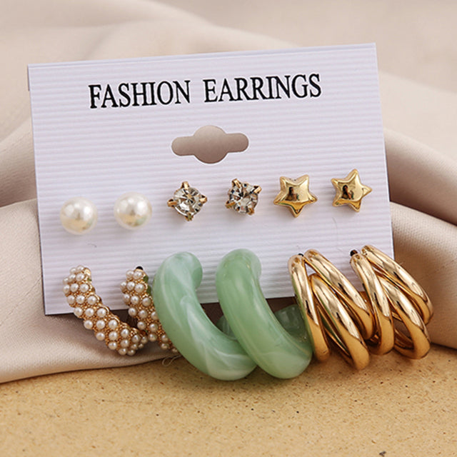 Trendy Exquisite Pearl Metal Earrings
